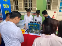 Hào hứng trải nghiệm tại Ngày hội công nghệ thông tin và STEM Hà Nội