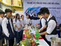 10.000 học sinh tham gia Ngày hội gắn kết giáo dục nghề nghiệp Thủ đô với thị trường lao động