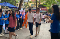 Hà Nội: Thời tiết thuận lợi trong ngày đầu diễn ra kỳ thi vào lớp 10 đông nhất cả nước 