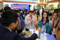 [Ảnh] Cùng xem học sinh tạo lập hệ thống tưới cây tự động trong 9 ngày nghỉ Tết Tân Sửu