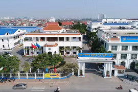 May 10: Vững nhịp sản xuất, tăng tốc chuyển đổi xanh