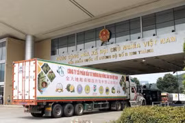 Xuất khẩu sang Trung Quốc tăng gần 40%