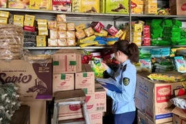 Kiểm tra thị trường Tết 2026 trên “mặt trận” thương mại điện tử với tinh thần “không có vùng cấm”