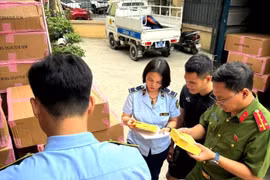 Hà Nội: Vụ kinh doanh mặt nạ giả mạo nhãn hiệu BANOBAGI có dấu hiệu hình sự