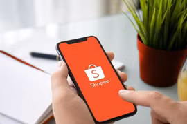 Ủy ban Cạnh tranh Quốc gia yêu cầu Shopee không áp dụng các loại phí mới đối với người bán hàng 