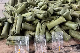 Khởi tố chủ cơ sở sản xuất giò chả sử dụng hàn the, thu giữ hơn 1,2 tấn thực phẩm vi phạm