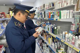 Liên tiếp phát hiện, xử lý hàng hóa vi phạm bán trên “chợ mạng”