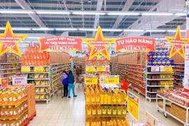 Tổ chức các đợt giảm giá sâu cho hàng Việt vào dịp lễ, Tết