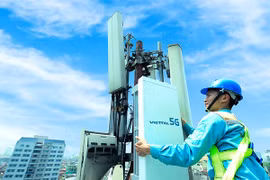 Đấu giá quyền sử dụng tần số vô tuyến điện đối với băng tần 900-915 MHz và 945-960 MHz