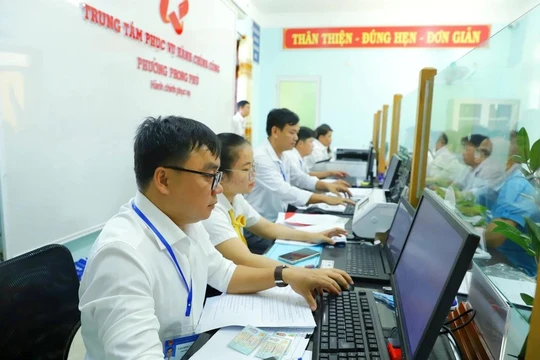 Chế độ với cán bộ được cử đi tăng cường ở cơ sở thế nào?