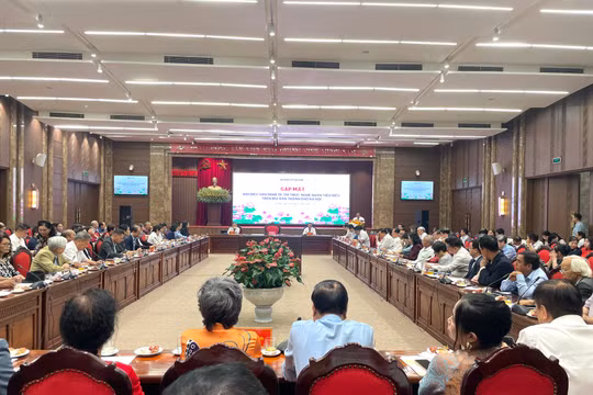 Hà Nội: Tri ân văn nghệ sĩ, trí thức và nghệ nhân tiêu biểu