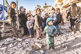 Thảm cảnh của trẻ em trong cuộc xung đột Trung Đông 