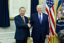 “Đẩy mạnh đối ngoại toàn diện ở tầm cao mới”