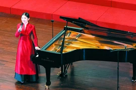 Tiếng dương cầm của nghệ sỹ Hồ Khánh Vân ngân vang "lục địa già"