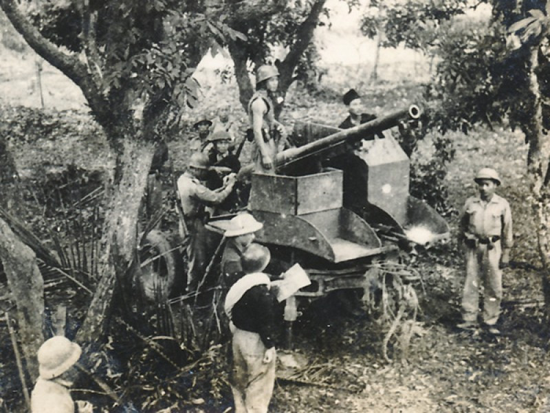mot-khau-doi-phao-tai-tran-dia-phao-dai-lang-thang-12-1946-anh-tu-lieu.jpg
