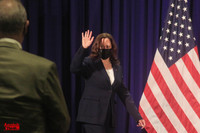 Những hình ảnh ấn tượng về Phó Tổng thống Mỹ đầu tiên đến Hà Nội