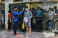 [ẢNH] Hà Nội trưng dụng nhà thi đấu 2.000 chỗ làm điểm tiêm vaccine Covid-19