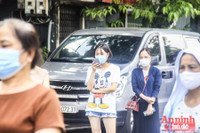 [ẢNH] Trưng dụng cả phố làm điểm xét nghiệm 7.000 người liên quan Covid-19 ở chợ Ngọc Hà