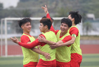 [ẢNH] Loạt trận vòng 1/8 lúc 13h30 ngày 20-1