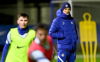 [ẢNH] Vừa đến Chelsea, HLV Tuchel lao ngay vào việc