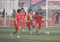 [ẢNH] Hạ nhà đương kim vô địch, THPT Vân Tảo viết tiếp chuyện cổ tích