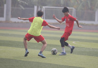 [ẢNH] THPT Phúc Lợi vào bán kết sau trận đấu nghẹt thở với THPT Marie Curie