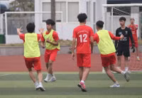 [ẢNH] Loạt trận vòng 1/8 lúc 13h30 ngày 20-1