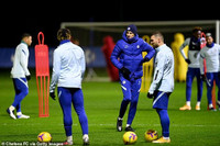 [ẢNH] Vừa đến Chelsea, HLV Tuchel lao ngay vào việc