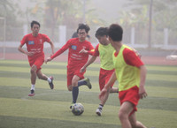 [ẢNH] THPT Phúc Lợi vào bán kết sau trận đấu nghẹt thở với THPT Marie Curie