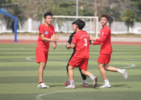 [ẢNH] THPT Hoàng Mai vào chung kết sau màn rượt đuổi tỉ số nghẹt thở