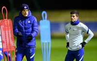 [ẢNH] Vừa đến Chelsea, HLV Tuchel lao ngay vào việc