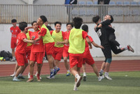 [ẢNH] Loạt trận vòng 1/8 lúc 13h30 ngày 20-1