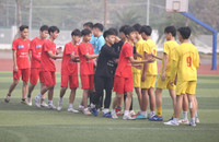 [ẢNH] Thắng tưng bừng, THPT Phùng Khắc Khoan giành vé vào bán kết