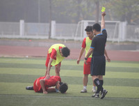 [ẢNH] THPT Phúc Lợi vào bán kết sau trận đấu nghẹt thở với THPT Marie Curie