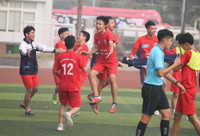 [ẢNH] Hạ nhà đương kim vô địch, THPT Vân Tảo viết tiếp chuyện cổ tích