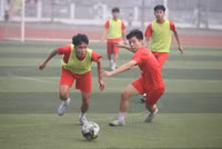 [ẢNH] Hạ nhà đương kim vô địch, THPT Vân Tảo viết tiếp chuyện cổ tích