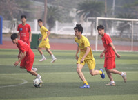 [ẢNH] Thắng tưng bừng, THPT Phùng Khắc Khoan giành vé vào bán kết