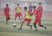 [ẢNH] THPT Phúc Lợi vào bán kết sau trận đấu nghẹt thở với THPT Marie Curie