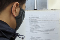 Chuyện cảm động trong ngày đầu cấp hộ chiếu gắn chíp ở Hà Nội