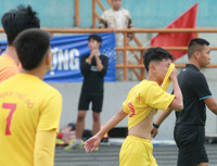 Ép sân cả trận, THPT Ngô Gia Tự HĐ dừng bước trong tiếc nuối