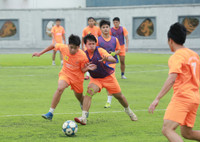 Thắng luân lưu Vinschool OP, trường Xuân Mai thẳng tiến vòng 1/8