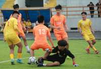 Ép sân cả trận, THPT Ngô Gia Tự HĐ dừng bước trong tiếc nuối