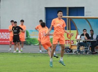 Thắng luân lưu Vinschool OP, trường Xuân Mai thẳng tiến vòng 1/8