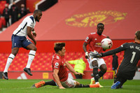 [ẢNH] Hàng thủ M.U đã 