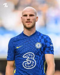 [ẢNH] Sẽ thế nào nếu Ronaldo, Messi cùng cạo trọc đầu?