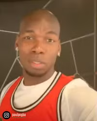 [ẢNH] Sẽ thế nào nếu Ronaldo, Messi cùng cạo trọc đầu?