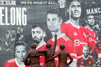 Bộ ảnh mới đẹp lung linh của Ronaldo ở sân Old Trafford