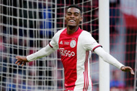 [ẢNH] Điểm mặt 40 cầu thủ trẻ xuất sắc nhất châu Âu (P1)