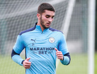 [ẢNH] Điểm mặt 40 cầu thủ trẻ xuất sắc nhất châu Âu (P2)