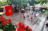 Chiến sỹ Cảnh sát cơ động Thủ đô tranh tài đấu bóng chuyền đầu Xuân Quý Mão